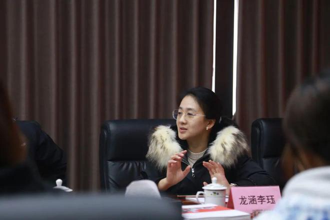 九游娱乐：迈向高质量发展之路│重庆三铭重工携手清华学子打造新型高效节能制砂机(图7)