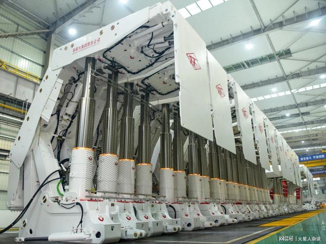 九游娱乐平台：全球第一大矿山设备制造商：收入超900亿元2家中国企业跻身前十(图1)