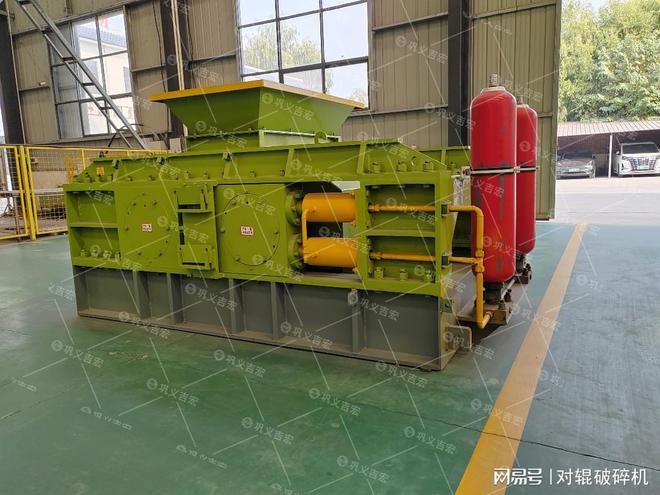 九游娱乐网站：钾长石对辊制砂机：优势尽显的制砂利器(图4)