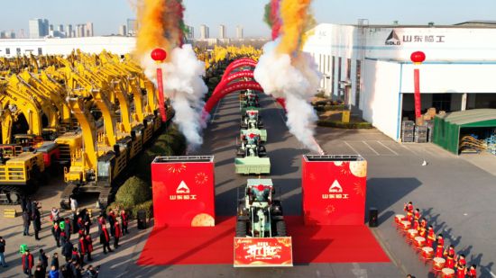 九游娱乐网站：又一新增长点！2025年开局即“狂飙”全球市场需求涌现！(图1)