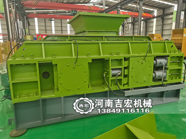 九游娱乐：武汉节能环保绿色砂石生产-专用对辊制砂机(图1)