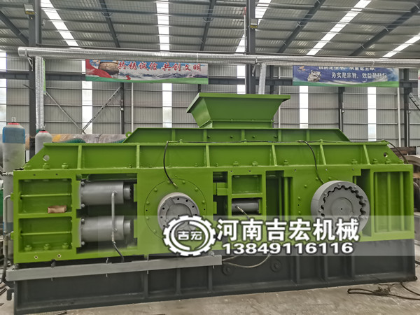 九游娱乐网站：马鞍山1010型对辊制砂机多少钱一台？哪里有卖的？(图1)