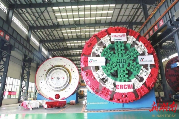 九游娱乐网站：湖南日报特稿丨长沙经开区：追新逐高质效跃迁(图4)