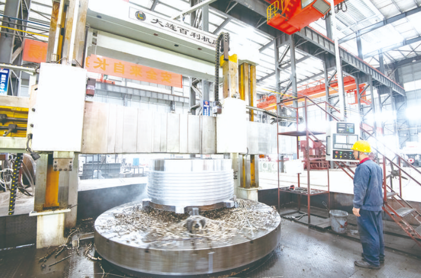 九游娱乐平台：民营经济撑起万州发展“半边天”上半年全区民营经济实现全口径税收247亿元、同比增长104%(图1)