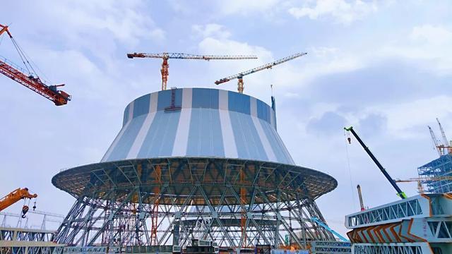 九游娱乐网站：建设机械的“守”与“攻”(图2)