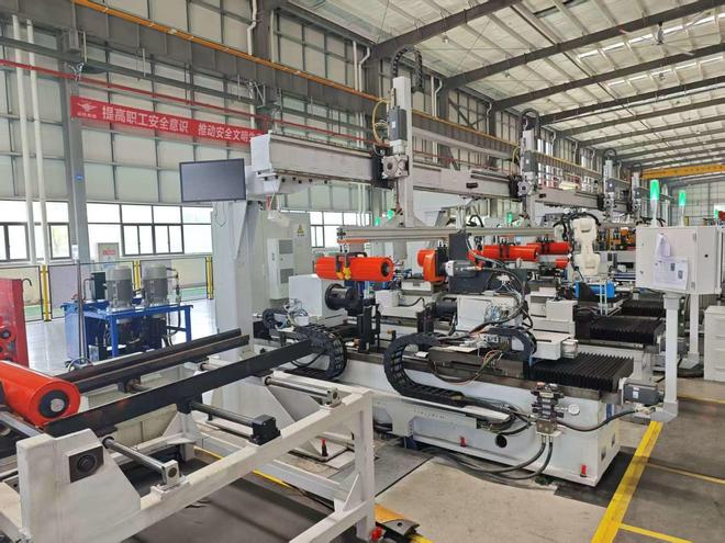 九游娱乐网站：“四川造”智能巡检机器人上岗非洲露天矿(图2)