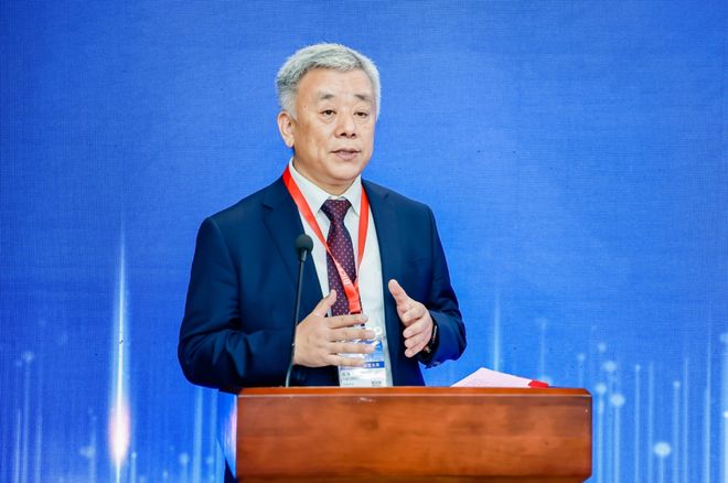 九游娱乐网站：绿色智慧矿山建设与装备发展交流会暨丝路国际产能合作领军人才走进BICES2025在京举办(图4)