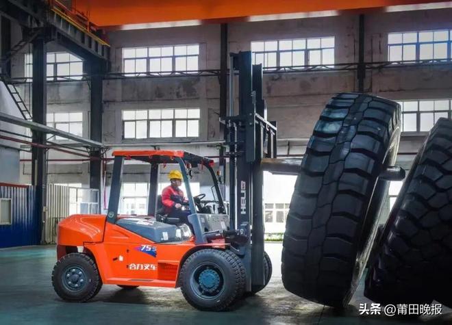 九游娱乐网站：海安集团敲钟上市！5个数字见证莆商创业传奇！(图3)