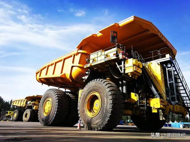 九游娱乐网站：海安集团敲钟上市！5个数字见证莆商创业传奇！(图2)