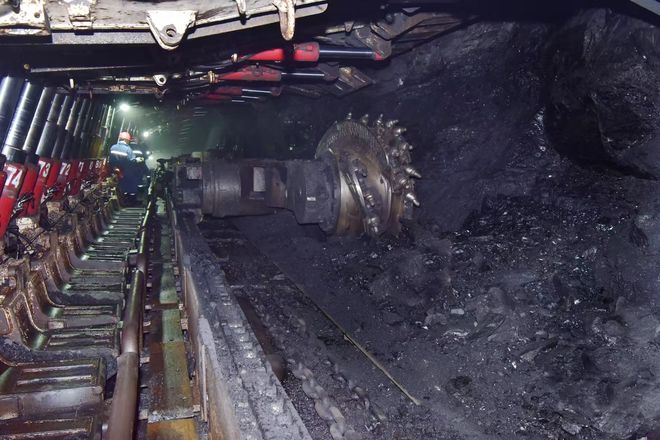 九游娱乐：奋进“十五五”阔步向未来｜19221吨！地心深处的突围强音(图1)